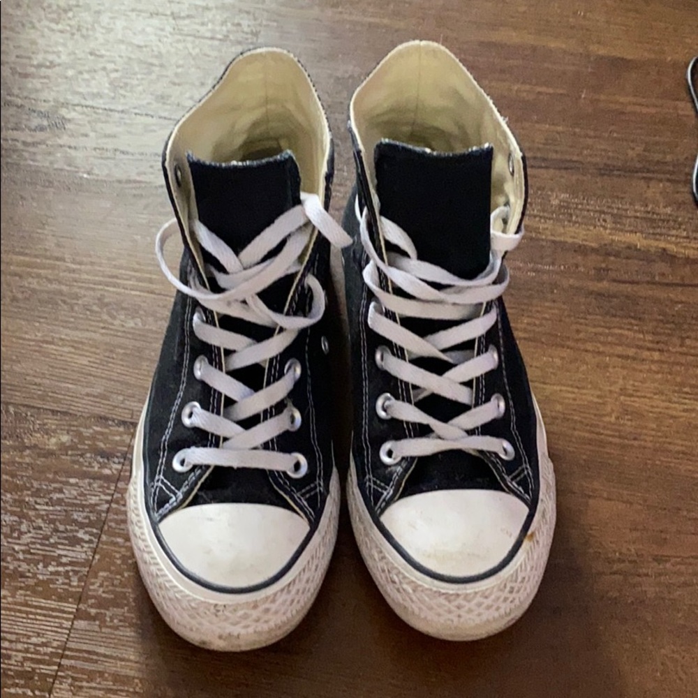 Black Converse